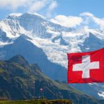 Швейцария присоединилась к санкциям ЕС против России, включающим запрет на импорт золота и заморозку активов Сбербанка